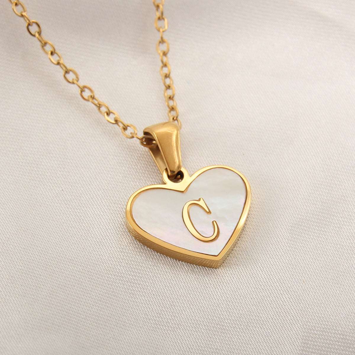 26 Letter Heart-Shaped Necklace Personalized