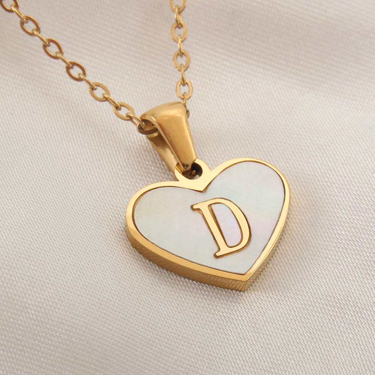 26 Letter Heart-Shaped Necklace Personalized