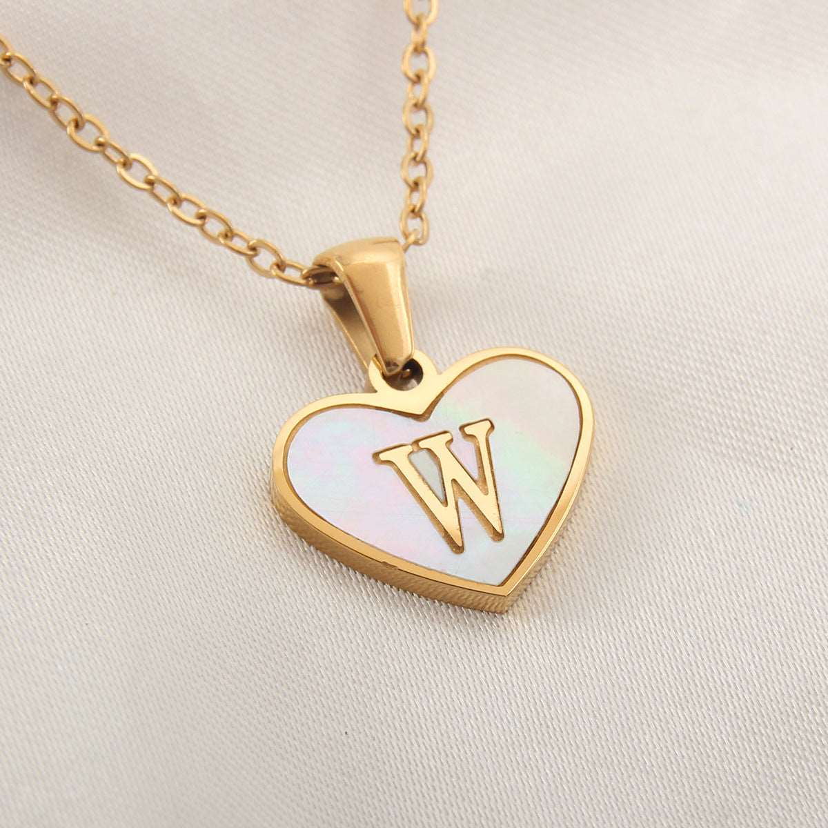26 Letter Heart-Shaped Necklace Personalized