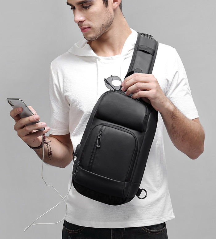 Outdoor leisure shoulder bag