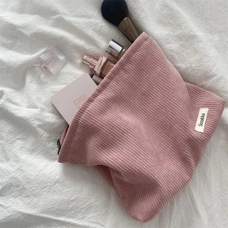 Fashion Women Sweet Cosmetic Bag - Large Zipper Pouch for Travel & Daily Use