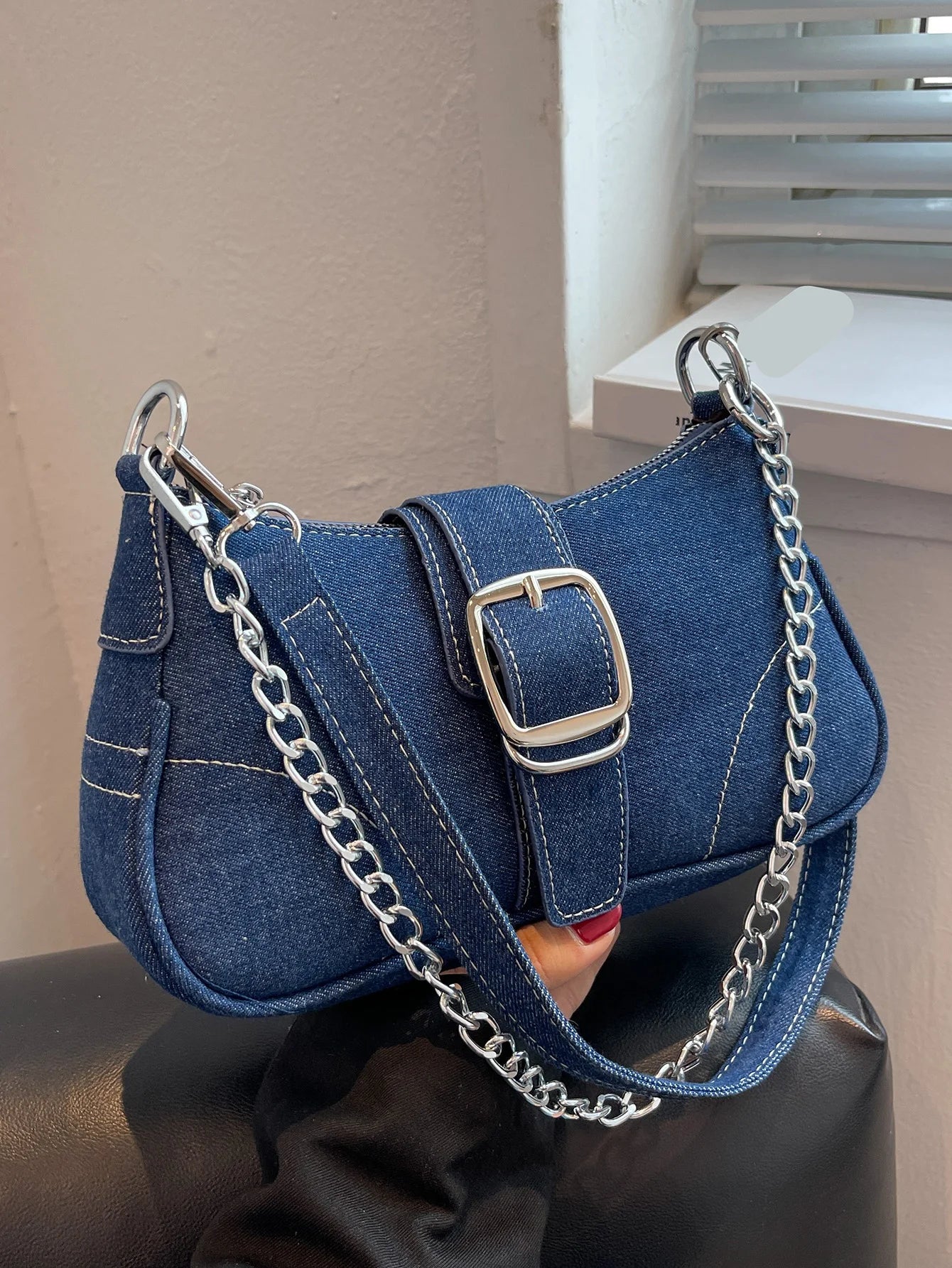 Small Canvas Crossbody Bag – Women's New Jeans Design