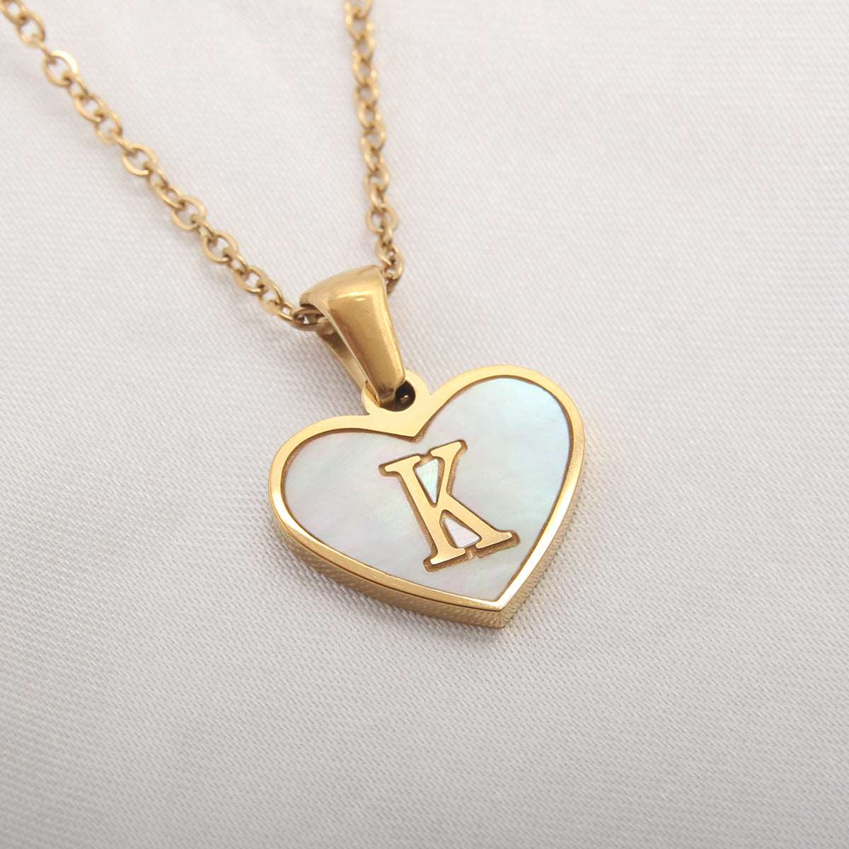26 Letter Heart-Shaped Necklace Personalized