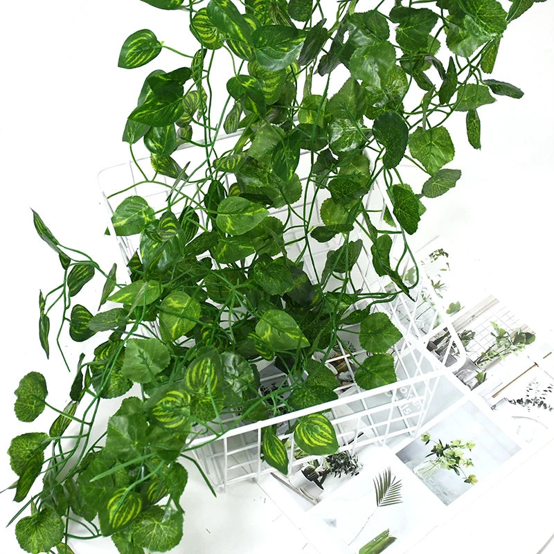 Artificial Green Ivy Leaf Garland - Silk Hanging Vine Décor